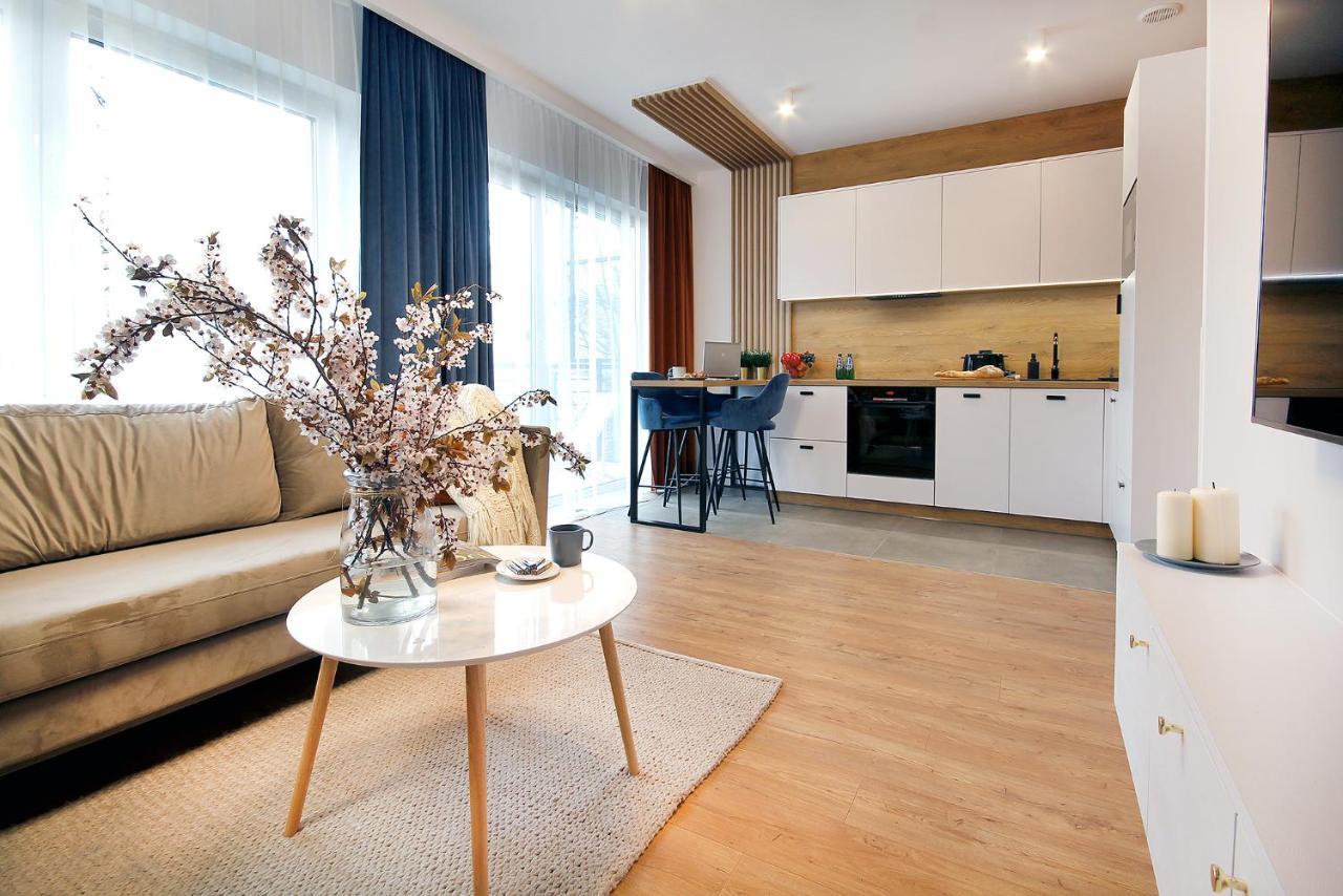 W&K Apartments - Harmony Suite - Faktura Vat, Parking كوزتسالين المظهر الخارجي الصورة